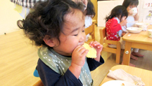 登園、自由あそび